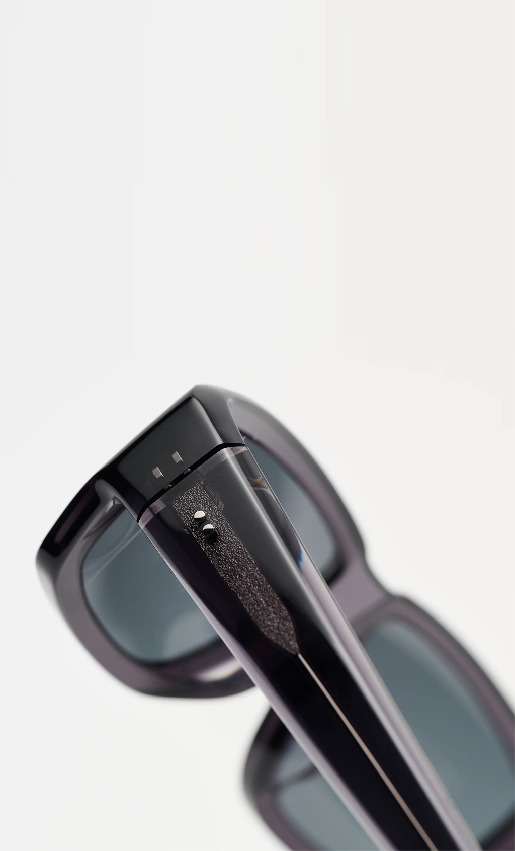 REI TRANSPARENT GREY